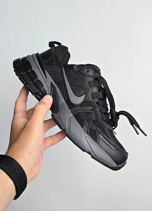 Жіночі кросівки nike v2k run black / grey / smb+ 🔗