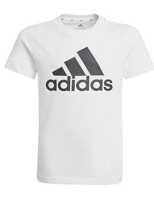Белая футболка adidas на мальчика 9-10 лет