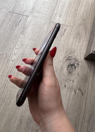 Iphone 11, 256 gb. black 2