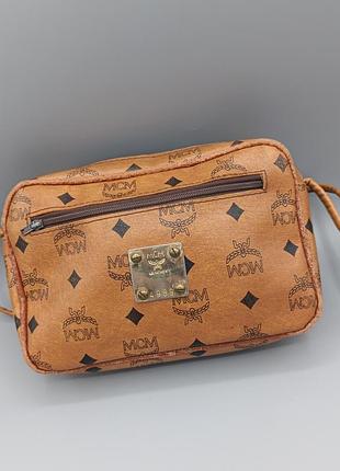 Старовинна сумка mcm