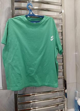 Мужская убо женская овер футболка nike