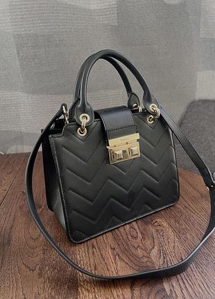 Продам оригінальну шкіряну сумку furla