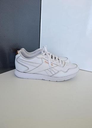 Жіночі шкіряні кросівки reebok