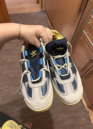 Чоловічі кросівки adidas