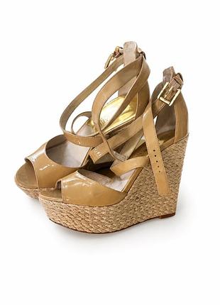 Босоніжки на платформі michael kors