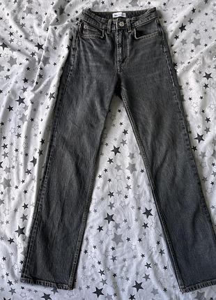 Женские джинсы серые zara