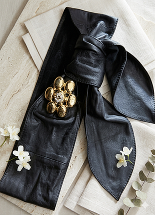 Розкішний шкіряний пояс pinko (made in italy)