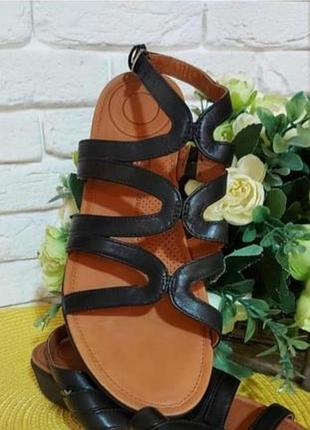 Комфортні шкіряні босоніжки fitflop, p.36