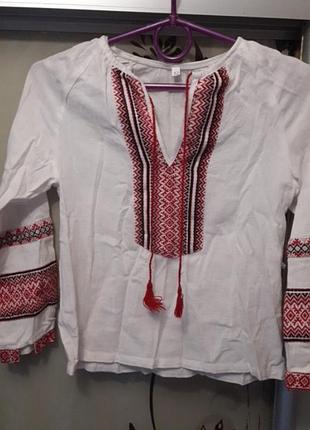 Вишиванка для маленької принцески