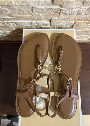 Шкіряні сандалі michael kors