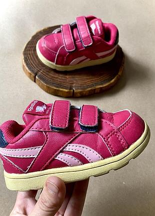 Кросівки дитячі для дівчинки reebok 21 розмір | устілка 12 см | рожеві шкіряні на липучках