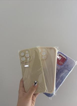 Чохли на 15 pro max ціна за 1 шт 180 грн