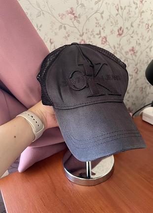 Кепка ck calvin klein чорна з сіткою