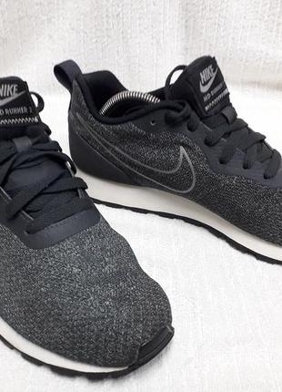Кроссовки оригинал , nike  40 размер.