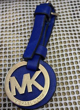 Брелок michael kors 250грн