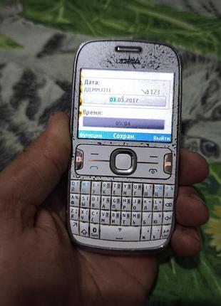 Nokia 302 без акб 2