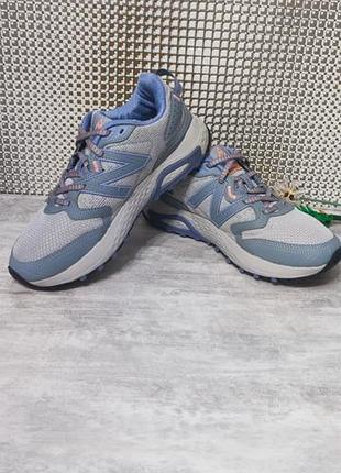 Женские кроссовки - new balance 410v7