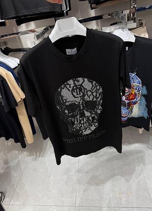 Чоловіча футболка philipp plein в чорному кольорі