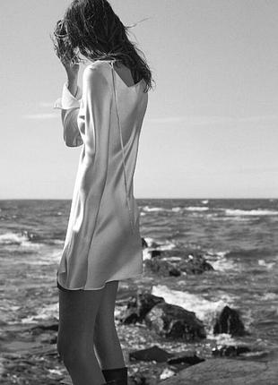 Zara x kaia gerber сукня жіноча лімітована міні сатинова з подовженими рукавами