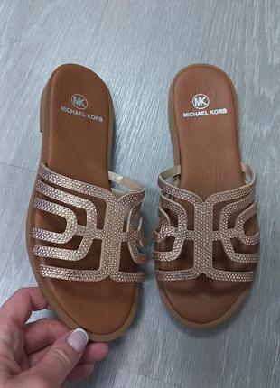 Женские шлепанцы michael kors