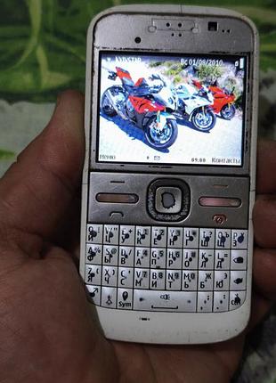 Nokia e5-00 2