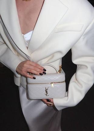Сумка невелика з ручкою yves saint laurent світла золота фурнітура