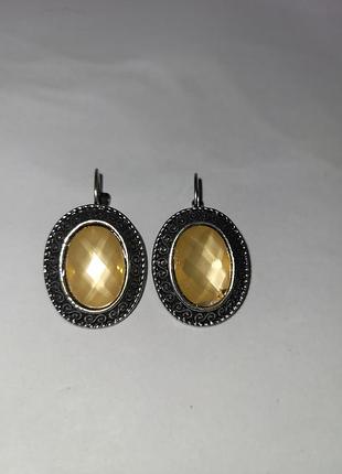 Европейские винтажные серьги с крупным медовым камнем / бохо