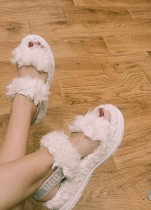 Босоножки -ugg