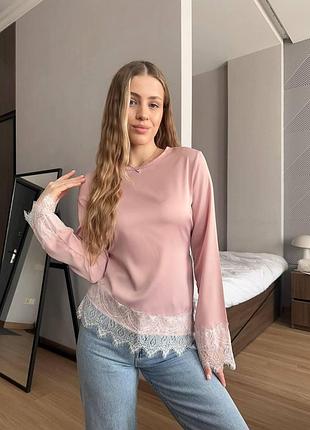 Женская шелковая блузка с кружевными манжетами и завязкой на спине 42-44 44-46