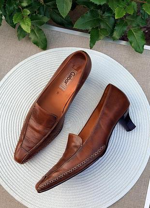 Роскошные кожаные остроносые туфли gabor fashion 38р