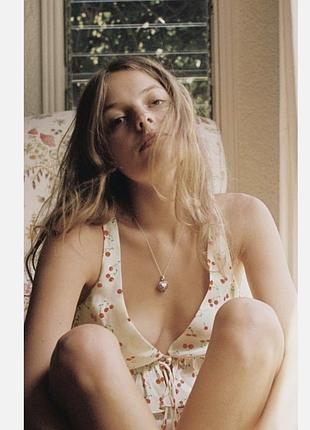 Ніжний топ з вишеньками zara 🍒