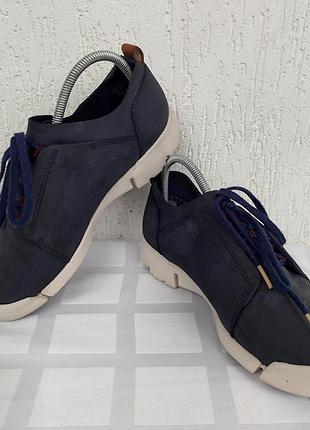 Брендовие кожанние мокасини clarks trigenic р.37