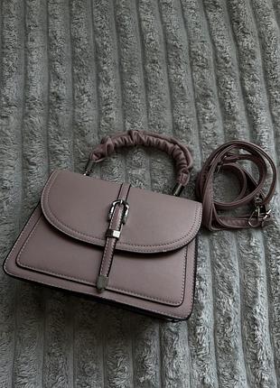Сумка з ремінцем 👜🌸
