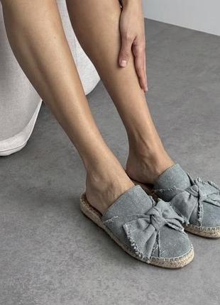 Красиві жіночі джинсові мюлі на широку ногу sam edelman lynda джинсові мюлі із великими бантами ексклюзивні мюлі на широку ногу