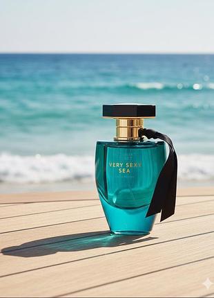 Свійжмй літній аромат парфуми very sexy sea victoria's secret оригінал