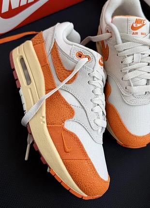 Брендовые кожаные кроссовки nike (оригинал)