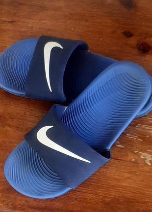 Шльопанці nike