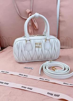 Жіноча сумка miu miu 19x10x5