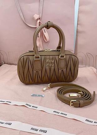 Жіноча сумка miu miu 19x10x5