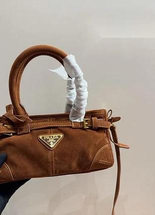Жіноча крос-боді prada 24x13