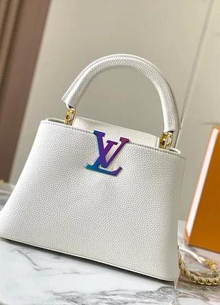 Жіноча сумка на ланцюжку louis vuitton m22054