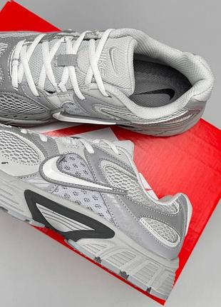 Nike v5 rnr light grey metallic 6