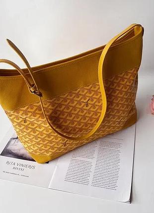 Жіноча нагрудна сумка goyard