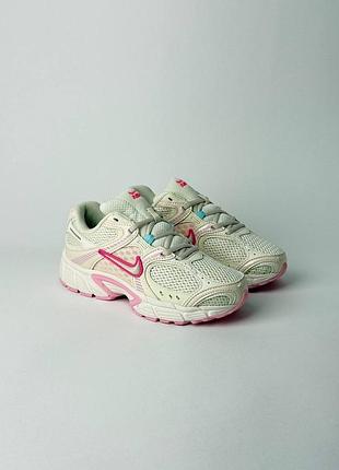 Жіночі кросівки nike v5 rnr beige pink