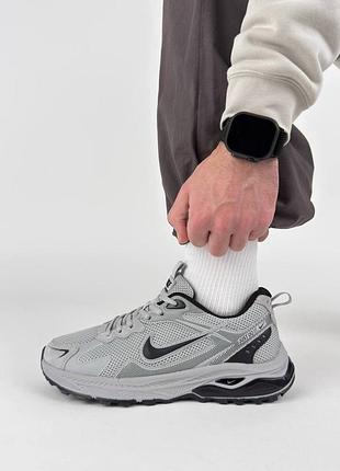 Nike zoom winflo light grey black 9