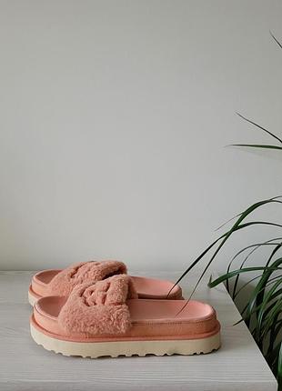 Шльопанці оригінал ugg рр.37.5-38
