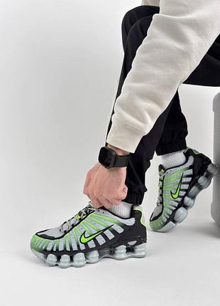 Чоловічі кросівки nike shox tl grey black neon