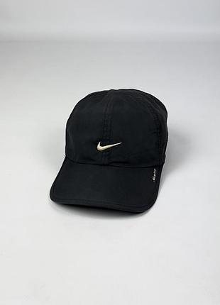 Спортивна кепка nike dri-fit black men cap оригінал чорна легка літня розмір one size