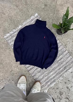 Вінтажний темно синій гольф polo ralph lauren з вовни з високим коміром й маленьким вишитим логотипом базова водолазка