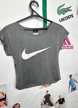 Оригинальная тонкая спортивная футболка nike dri fit